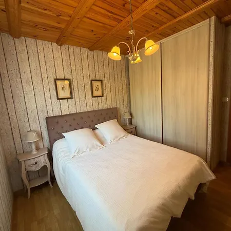Alpesi faház Lou Nidou, Proche De Sarlat Aillac