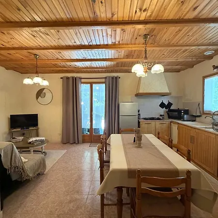 Alpesi faház Lou Nidou, Proche De Sarlat *